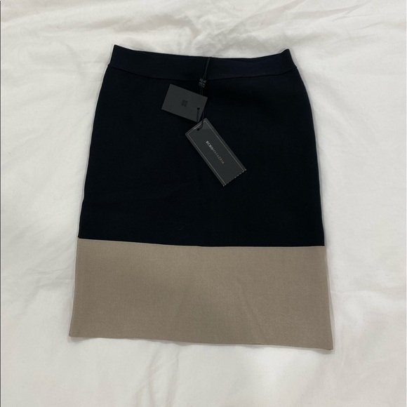 Bcbg skirt - Picture 2 of 5